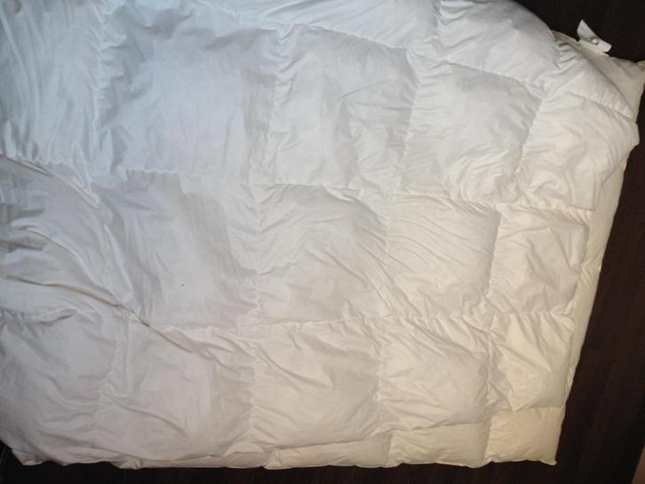 1 persoons dekbed eendendons/veren, Huis en Inrichting, Slaapkamer | Beddengoed, Zo goed als nieuw, Ophalen of Verzenden