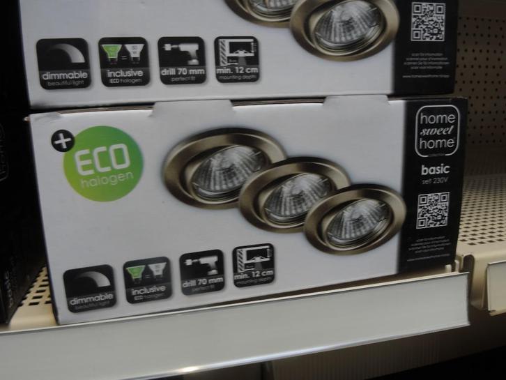 Halogeen inbouw spot set van 3 nieuw!, Huis en Inrichting, Lampen | Plafondlampen, Nieuw, Metaal, Ophalen of Verzenden