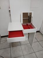 Coiffeuse Brimnes Ikea blanche et rouge, Maison & Meubles, Tables | Coiffeuses, Enlèvement ou Envoi, Comme neuf