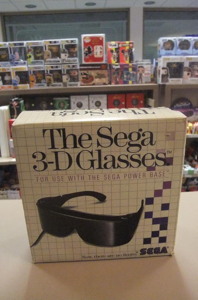 sega 3-d glasses, Games en Spelcomputers, Spelcomputers | Overige Accessoires, Gebruikt, Ophalen of Verzenden