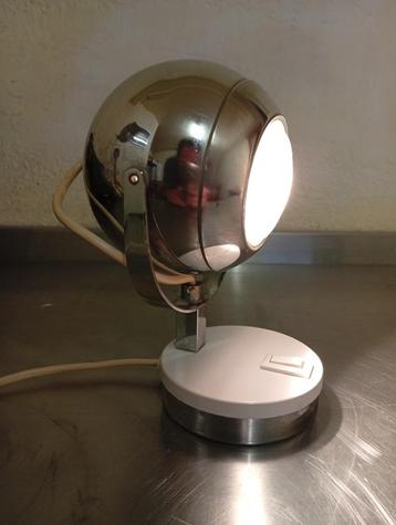 Space Age vintage chromen metalen oogbollamp  beschikbaar voor biedingen