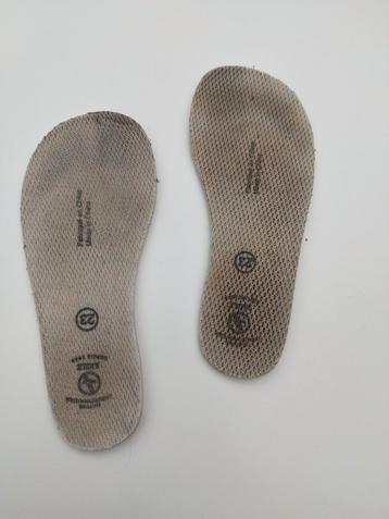 Zooltjes Maat 23 voor kinderschoentjes of pantoffels beschikbaar voor biedingen