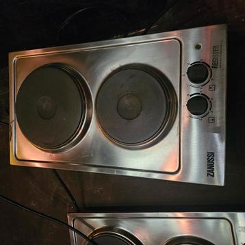Plaque de cuisson zanusie à vendre beschikbaar voor biedingen