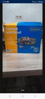 Set de raclettes Gourmet fonctionne très bien + accessoires, Enlèvement, Comme neuf, 8 personnes et plus