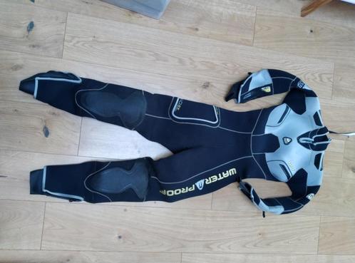 Wetsuit Waterproof 7mm Ladies S, Watersport en Boten, Duiken, Zo goed als nieuw, Duikpak, Ophalen