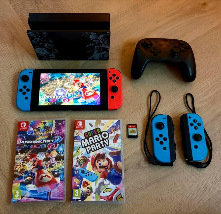 Nintendo Switch - complete set, Games en Spelcomputers, Spelcomputers | Nintendo Switch, Zo goed als nieuw, Ophalen