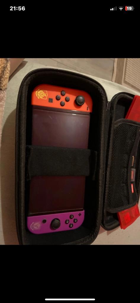 Nintendo scarlet violet edition, Games en Spelcomputers, Spelcomputers | Nintendo Switch, Zo goed als nieuw, Ophalen