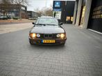 BMW E34 525IX bouwjaar 1992, Auto's, Beige, Zwart, Leder, Particulier