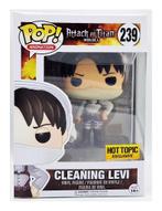 Funko POP Attack on Titan Cleaning Levi (239) Released: 2017, Comme neuf, Envoi