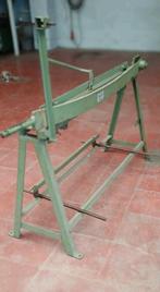 cisaille tôles et zing, Enlèvement