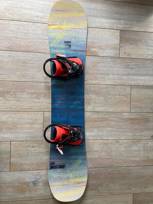 Snowboard + boots + bindingen, Sport en Fitness, Snowboarden, Bindingen, Ophalen