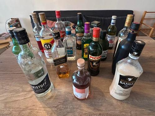 Grote partij sterke drank,diverse flessen(meestal bijna vol), Huis en Inrichting, Keuken | Servies, Zo goed als nieuw, Overige typen