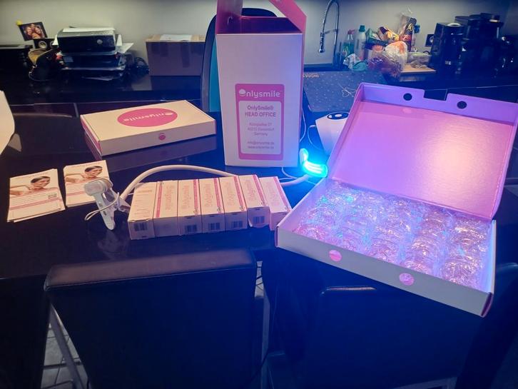 Kit appareil+ produits blanchiment dentaire Only Smile, Bijoux, Sacs & Beauté, Beauté | Soins de la bouche