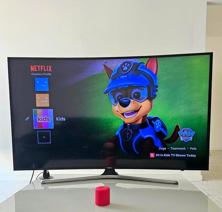 Samsung 55" - Curved 4K UHD Smart TV | Kristalhelder Beeld, Audio, Tv en Foto, Televisies, 4k (UHD), Samsung, Smart TV, Ophalen of Verzenden