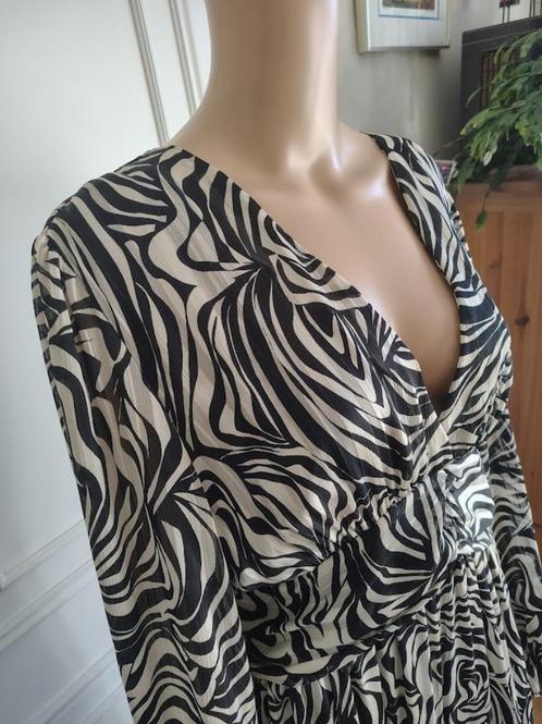 nieuwe stijlvolle jurk van By one, Kleding | Dames, Jurken, Nieuw, Maat 46/48 (XL) of groter, Onder de knie, Verzenden