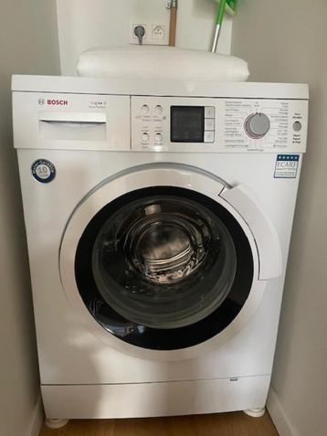 Wasmachine beschikbaar voor biedingen