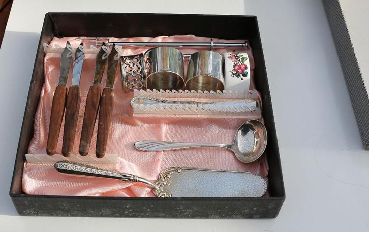 Bestek enz... sommige in zilver., Antiek en Kunst, Antiek | Servies los, Ophalen of Verzenden