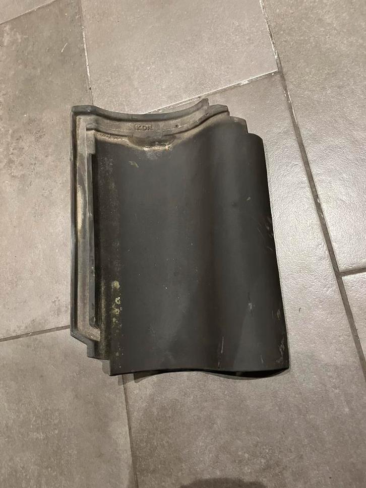 OVH dakpannen (2500-2600 stuks), Doe-het-zelf en Bouw, Dakpannen en Dakbedekking, Zo goed als nieuw, Dakpannen, Ophalen