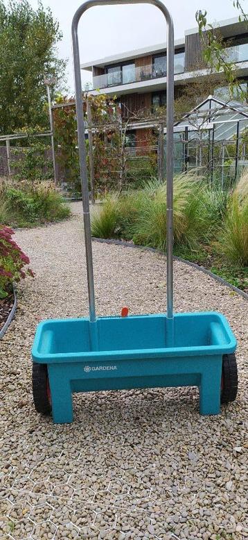 Tuin - Strooiwagen van Gardena (Doe een bod) beschikbaar voor biedingen