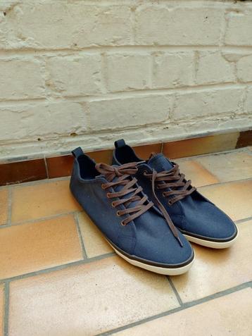 Nieuw - blauw, sportief geklede schoenen maat 41 beschikbaar voor biedingen