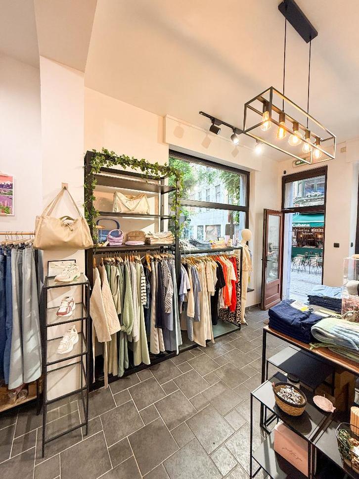 Over te nemen – Concept Store in het Hart van Brussel, Zakelijke goederen, Stock en Retail | Franchising, Wederverkoop en Distributie