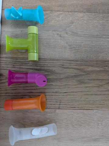 Badspeelgoed beschikbaar voor biedingen