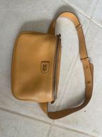 Sac ceinture Delvaux, Enlèvement, Utilisé, Jaune, Cuir