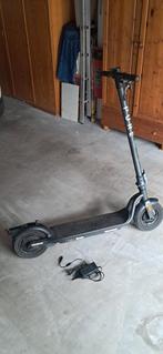 Trotinette PURE, Vélos & Vélomoteurs, Trottinettes, Enlèvement