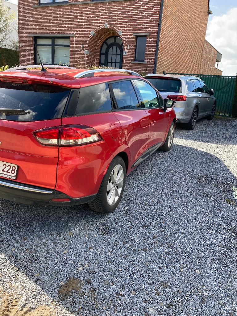 Renault Clio Station à vendre, Autos, Rouge, Euro 5, Achat, Noir