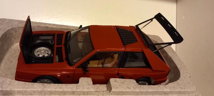 1/18 Lancia Delta S4 Stradale 1985 Autoart Signature, Hobby & Loisirs créatifs, Voitures miniatures | 1:18, Neuf, Voiture, Autoart