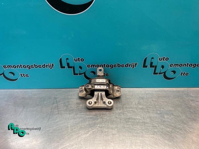 Versnellingsbak Steun van een Opel Karl (Karl 15-), Auto-onderdelen, Ophanging en Onderstel, Opel, Gebruikt, 3 maanden garantie