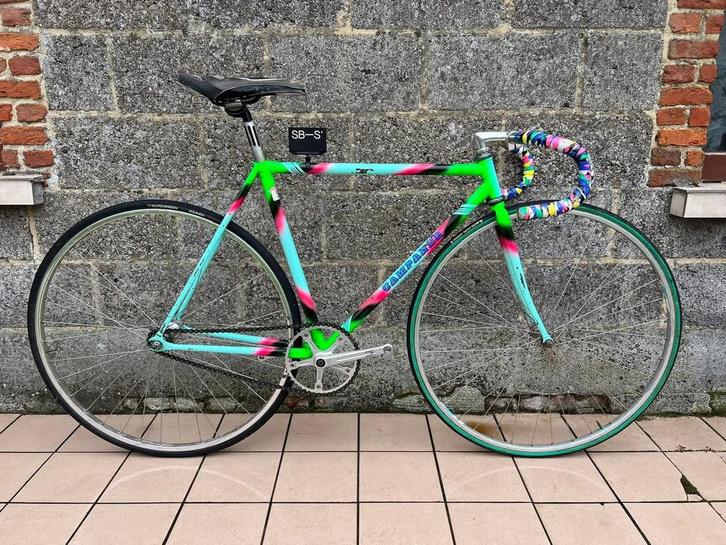 Vélo de piste Vélo de piste Campagner, Sports & Fitness, Cyclisme, Comme neuf, Enlèvement ou Envoi