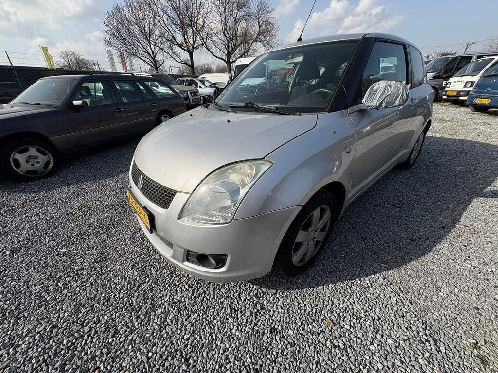 Suzuki - Swift - 1.3 Exclusive - Car - 2009, Auto's, Suzuki, Bedrijf, Swift, Benzine, Euro 4, Stadsauto, Gebruikt