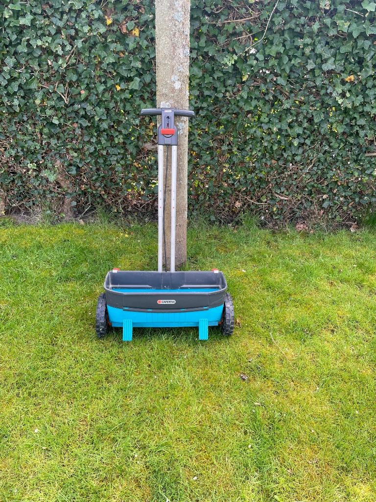 Strooiwagen Gardena, Tuin en Terras, Hand-tuingereedschap, Ophalen, Gebruikt, Overige soorten, Gardena