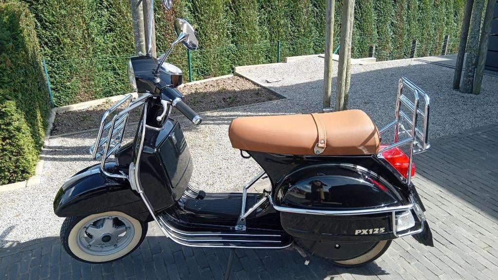Authentieke en mooie Vespa PX125 met weinig km's, Fietsen en Brommers, Scooters | Vespa, Ophalen, Tweetakt, Gebruikt, Overige modellen