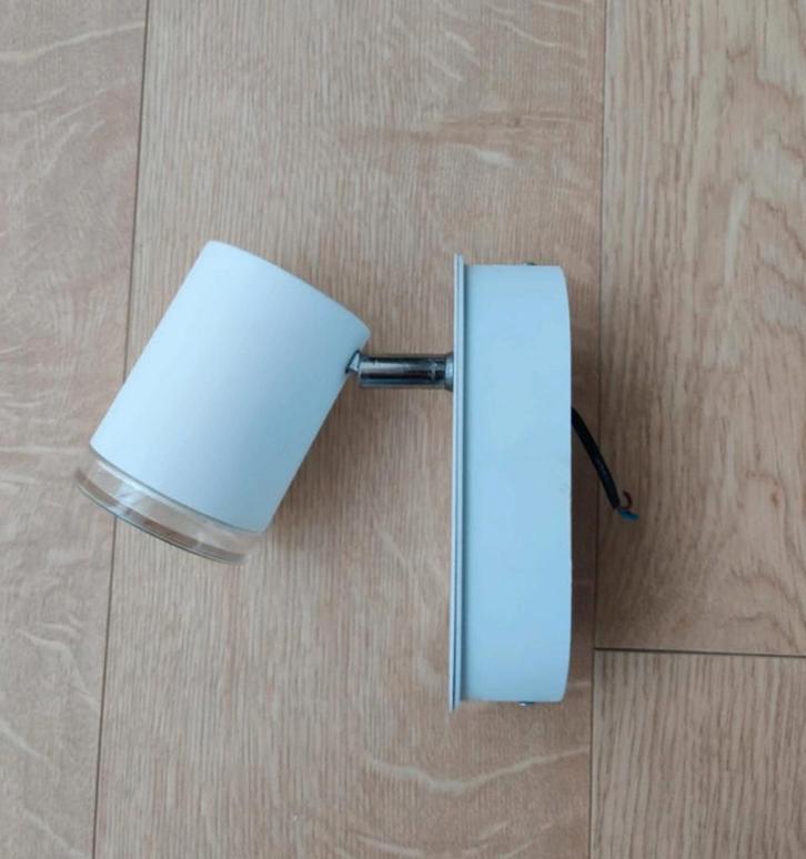 Philips Hue lamp, Maison & Meubles, Lampes | Spots, Comme neuf, Spot encastrable ou Spot mural, Métal ou Aluminium, LED, Enlèvement