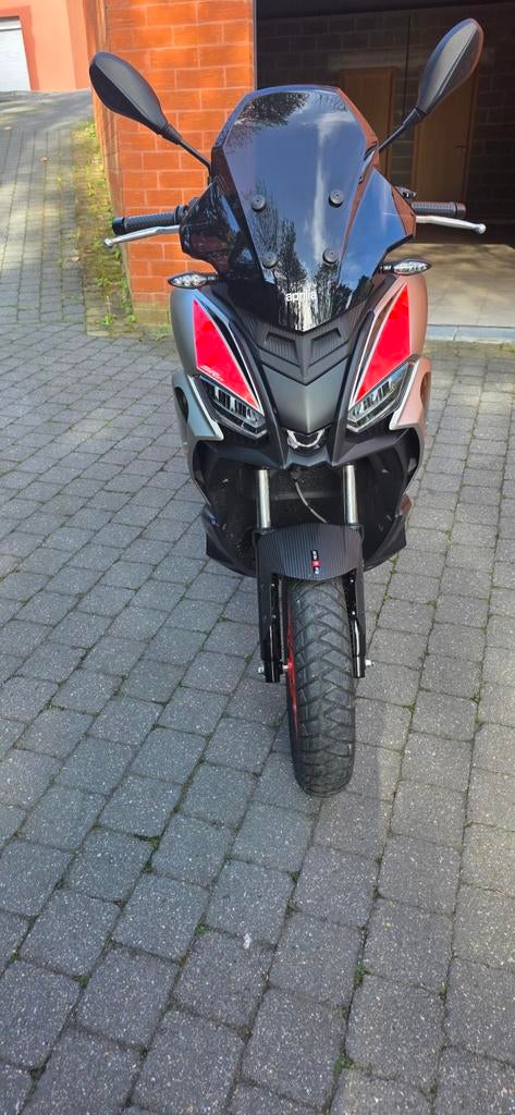 Aprilia SR GT 125, Ophalen