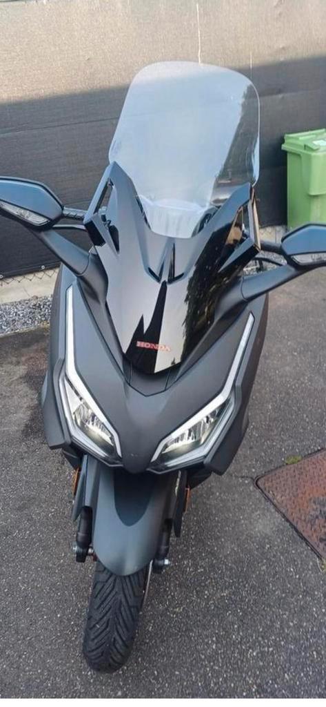 Version édition spéciale Honda Forza 125 !, Motos, Motos | Honda, Particulier, Scooter, Enlèvement