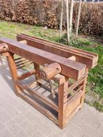 Antieke timmermanswerkbank/pers met houten bankschroef, Ophalen