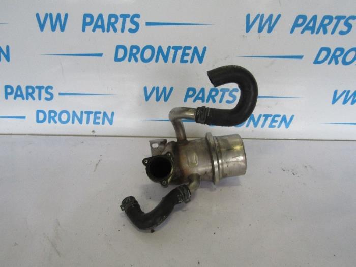 EGR koeler van een Volkswagen Passat, Auto-onderdelen, Uitlaatsystemen, Volkswagen, Gebruikt, 3 maanden garantie, Ophalen of Verzenden