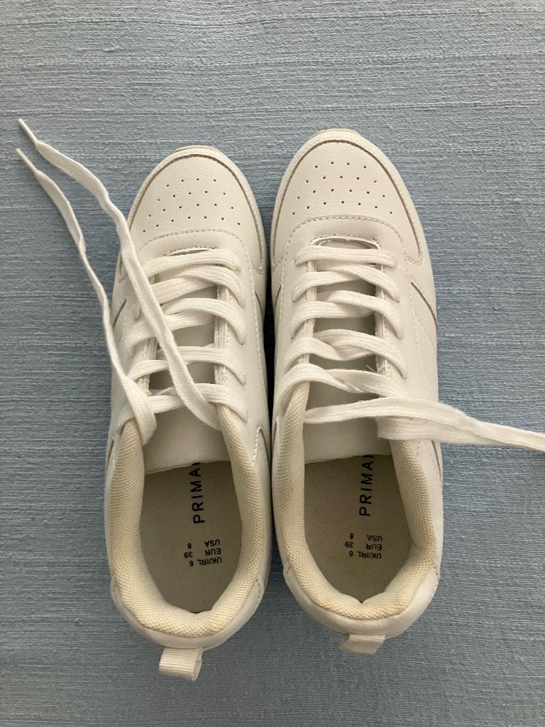 Sneakers/damesschoenen/handtas, Ophalen, Zo goed als nieuw, Overige kleuren, Overige typen