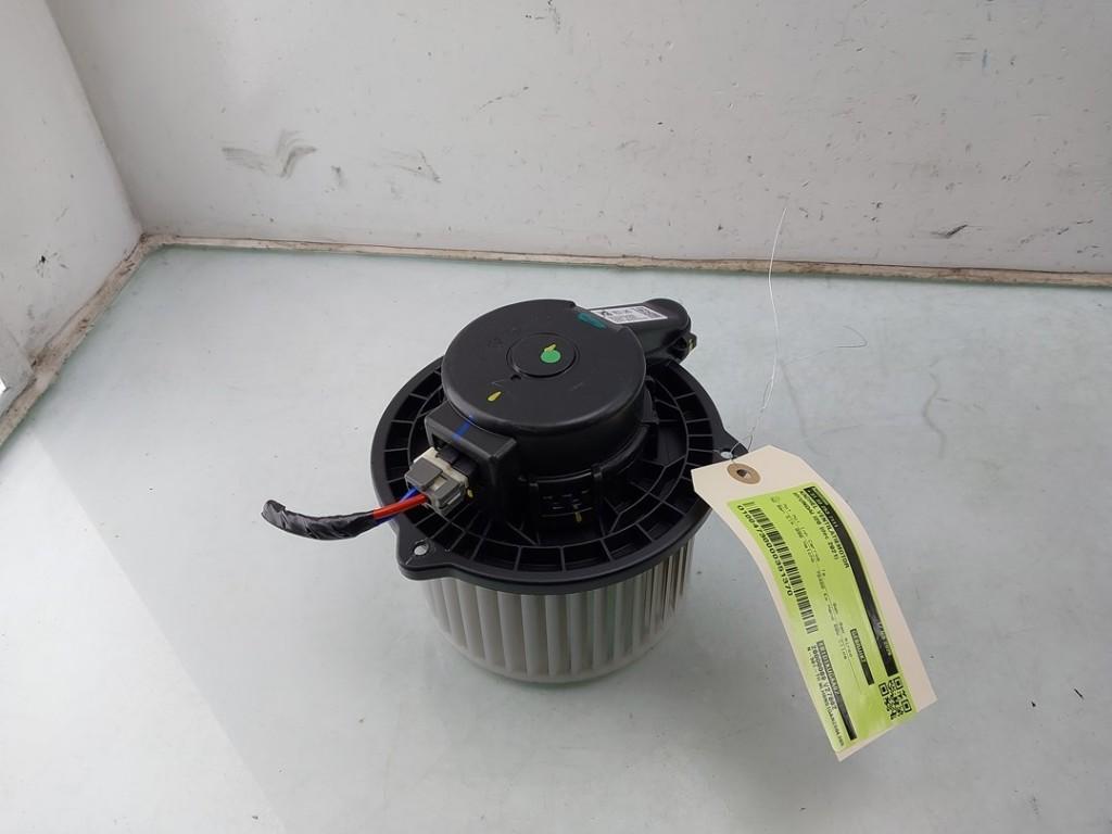KACHEL VENTILATORMOTOR Hyundai i20 (BC3) (01-2020/-), Hyundai Motor Deutschland GmbH, Gebruikt, Kaiserleipromenade 5
63067  Offenbach am Main, DE