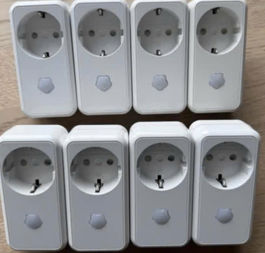 koopje 125 euro top VERISURE ‼️8 x startplug en 1 nacht ala, Doe-het-zelf en Bouw, Ophalen, Zo goed als nieuw, Afstandsbediening