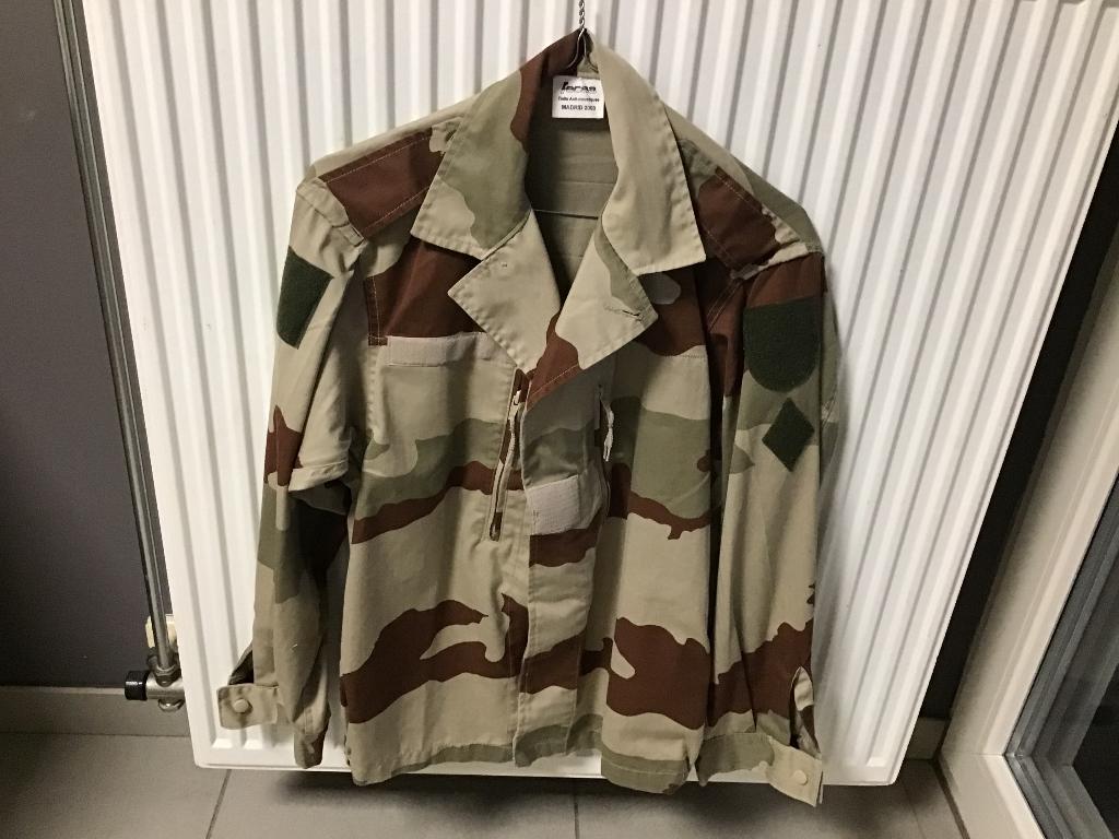 Chemise militaire, Enlèvement ou Envoi, Porté, Autres couleurs, Autres tours de cou