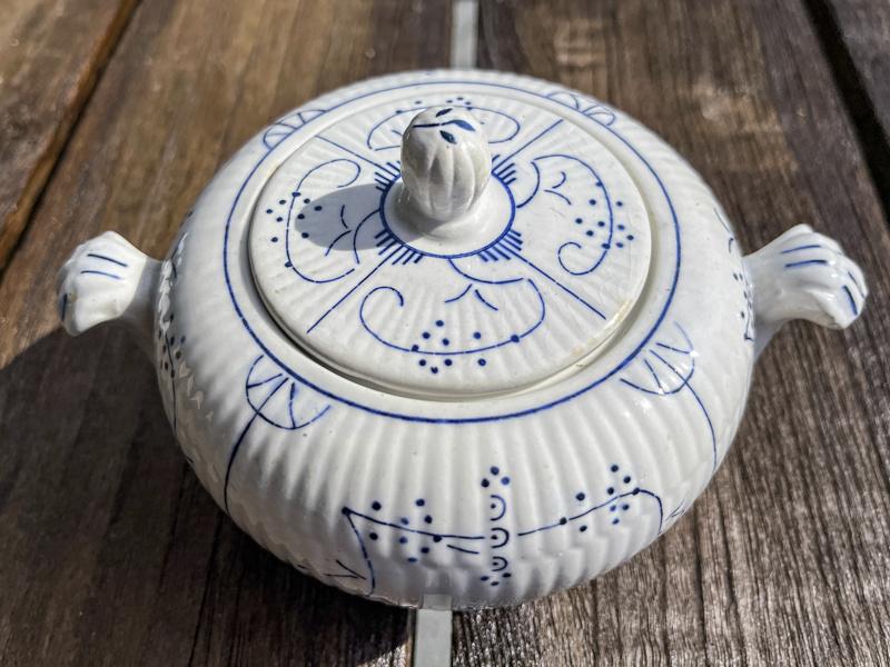 Royal Boch Copenhague suikerpot met deksel., Ophalen of Verzenden