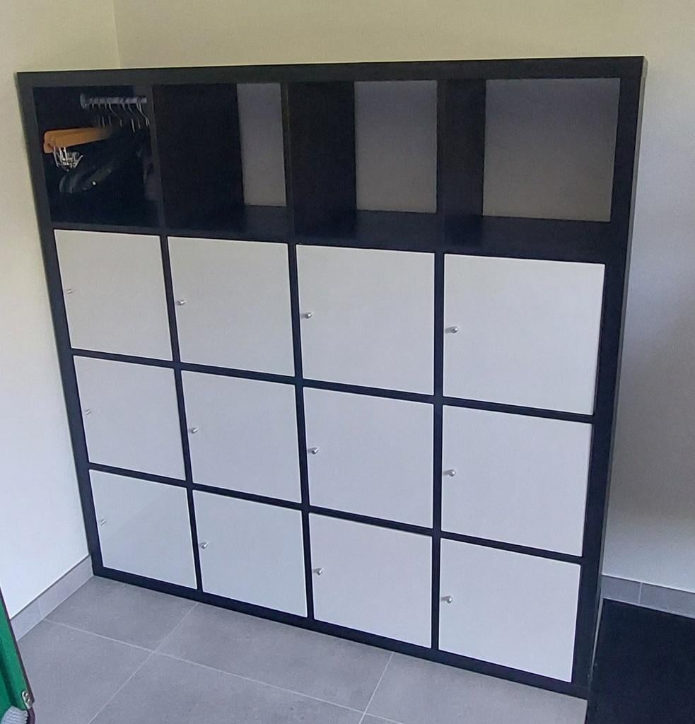 Callax kast met deurtjes, Maison & Meubles, Armoires | Autre, Enlèvement, Comme neuf