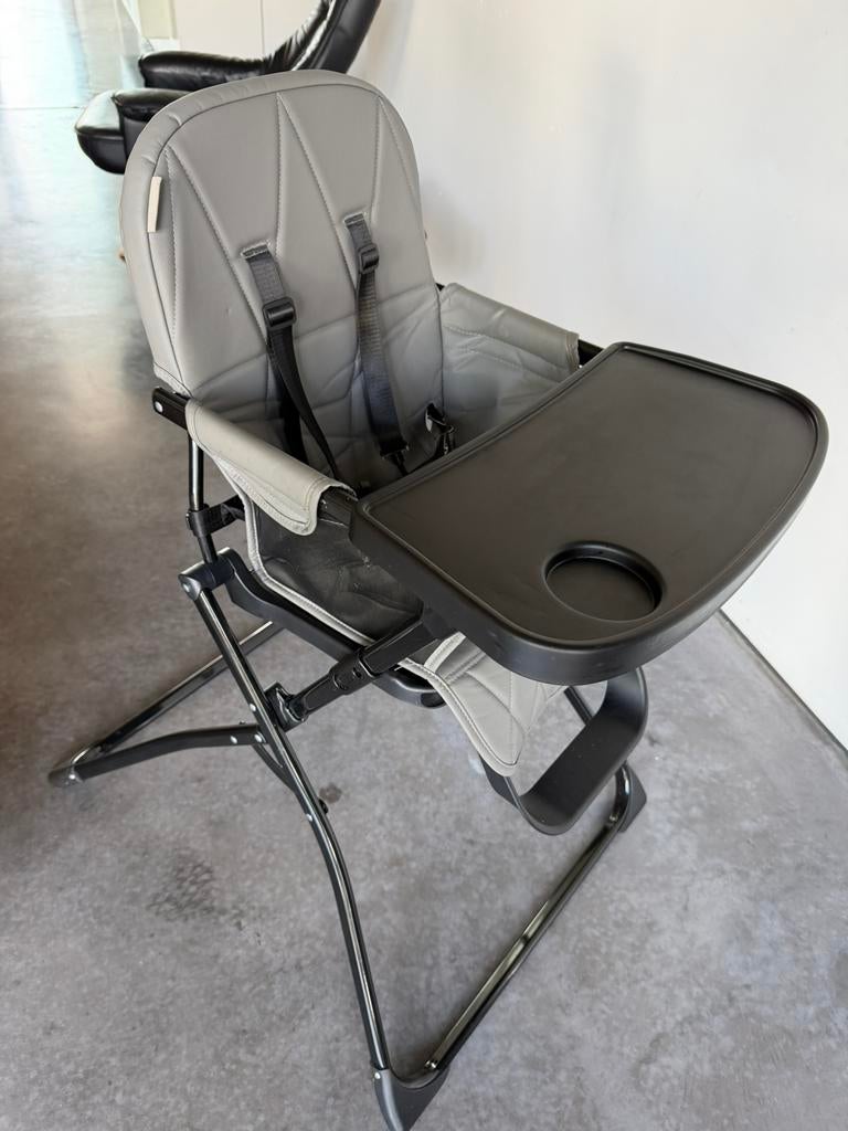 Chaise de salle à manger pliante avec harnais de sécurité, Enlèvement, Comme neuf