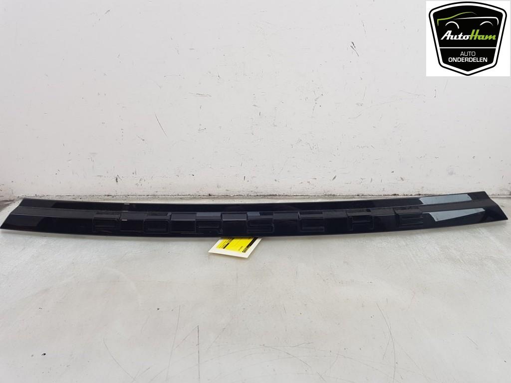 GARNITURE Porsche Panamera (971G) (01-2016/12-2023), Autos : Pièces & Accessoires, Utilisé, Porsche