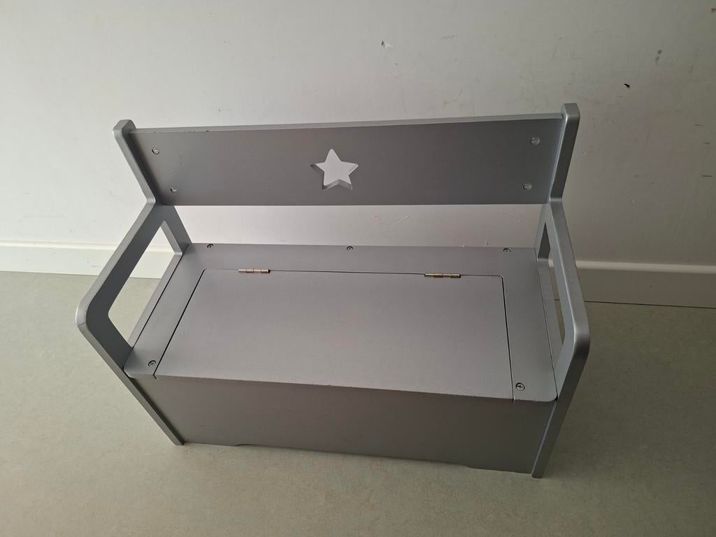 Houten speelgoedbankje BANDITS & ANGELS grijs met ster, Enfants & Bébés, Chambre d'enfant | Meubles Autre, Utilisé, Autres types
