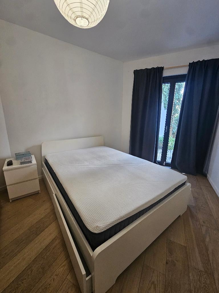 Bed van 140x200 cm + matras, Huis en Inrichting, Slaapkamer | Bedden, Ophalen, Gebruikt, Wit, 140 cm